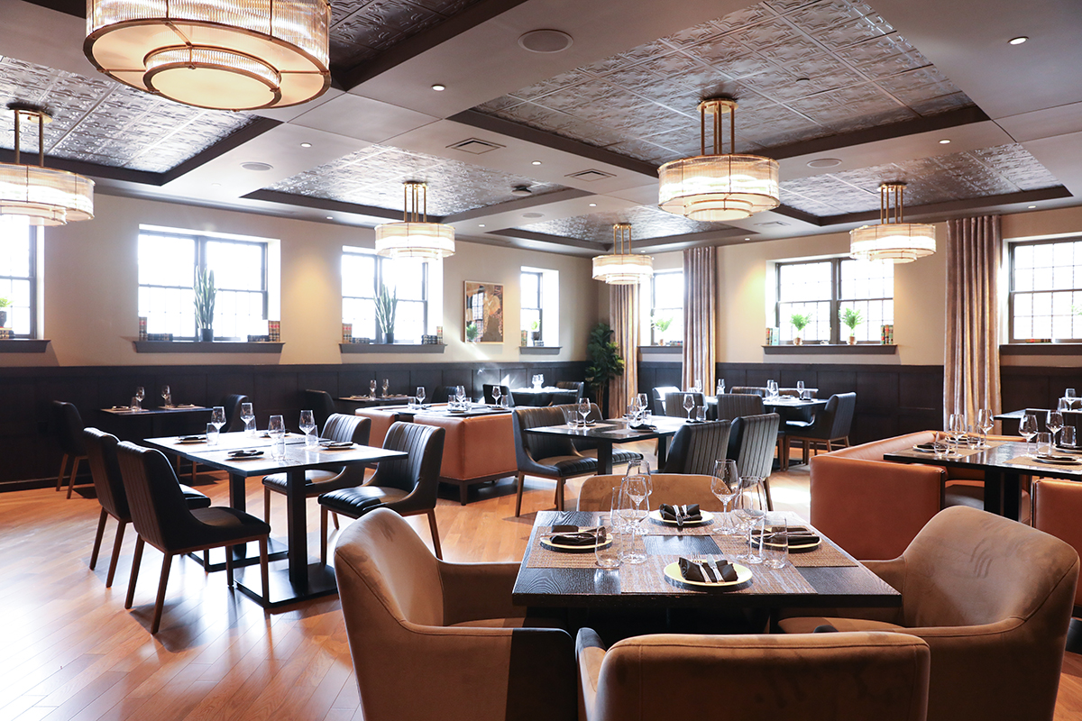Dining room in 9 Prime restaurant